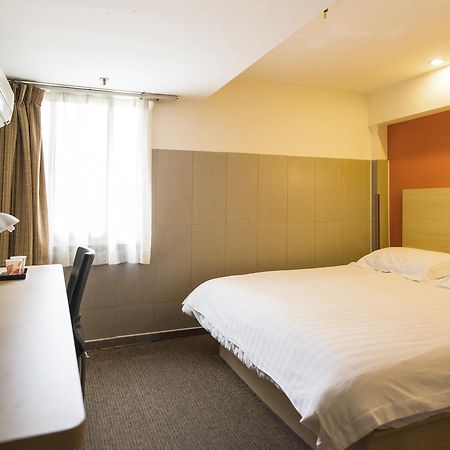 Motel Zhenjiang Jiefang Road Exterior foto