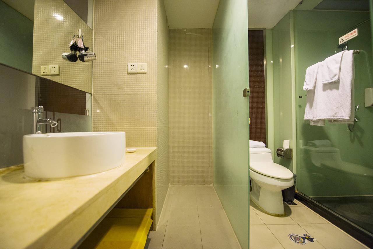 Motel Zhenjiang Jiefang Road Exterior foto