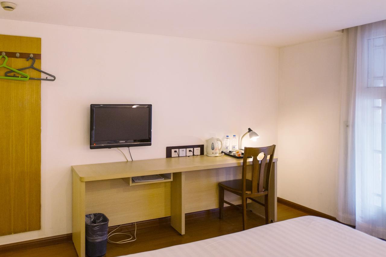 Motel Zhenjiang Jiefang Road Exterior foto